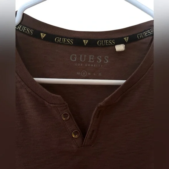 Guess Men's Dark Brown Short Sleeve Tee,NWT,Size S,Made in India - Picture 7 of 9